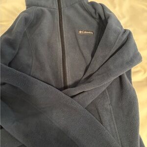 Columbia zip up